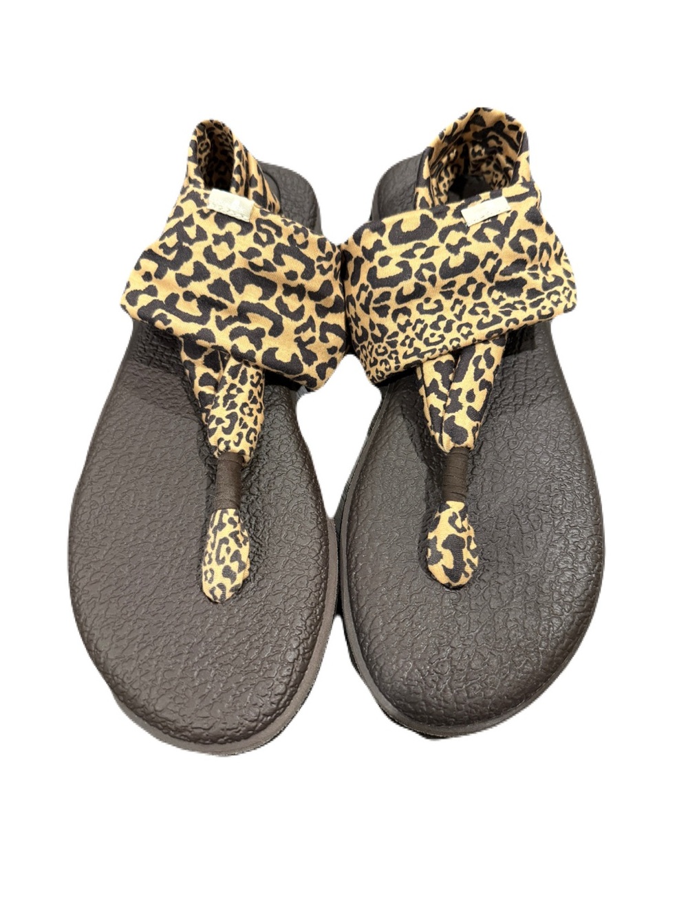Sanuk Yoga Sling 2 Comfort Sandals Size 9 Leopard Print Cushioned Boho Coastal